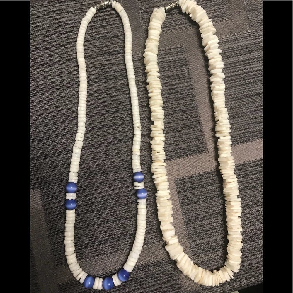 Set of two necklaces
